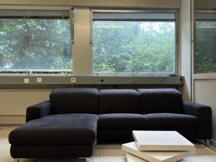 Ecksofa mit elektrischer Relaxfunktion von Micasa Schumann