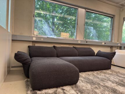 Stilvolles Ecksofa von POLSTER Beck mit kostenloser Lieferung