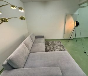 Hellgraues Ecksofa mit Stauraum ink.Lieferung – Occasion Sofa kaufen bei SofaLab