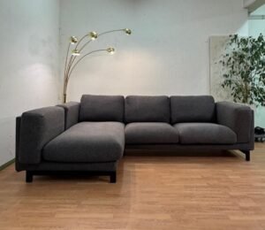 Cozy corner sofa with removable pillows – buy Occasion sofa at SofaLab