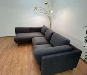 Cozy corner sofa with removable pillows – buy Occasion sofa at SofaLab