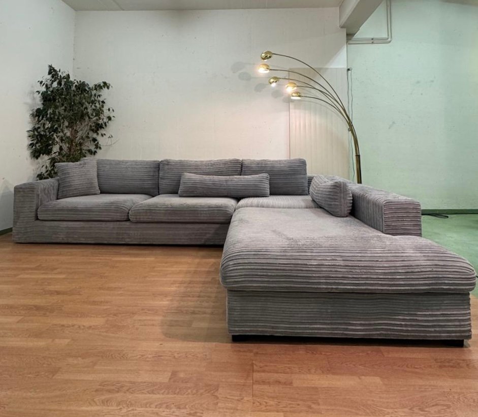 60c693c9-d5a3-49ca-9c59-dd84db756584