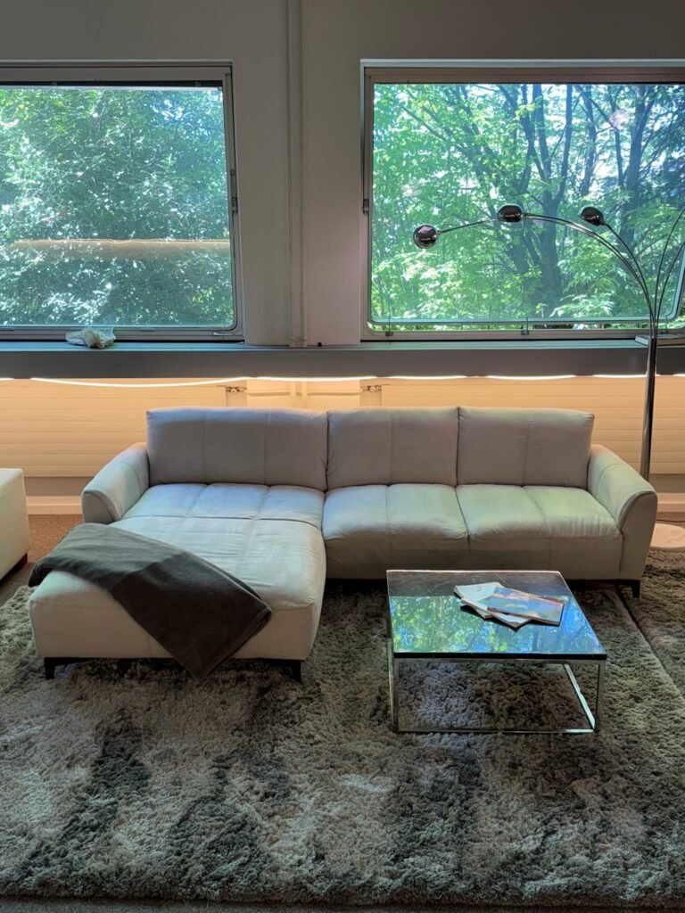 Corner Sofa Cream beik delivery – Occasion sofa buy at SofaLab