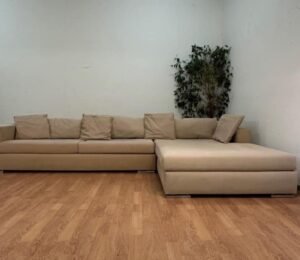 Corner Sofa in beige with removable covers – Occasion sofa for sale at SofaLab