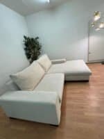 Beiges Ecksofa mit abwaschbaren Kissenbezügen – Occasion Sofa kaufen bei SofaLab