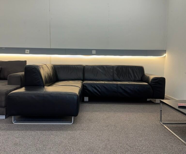 Corner Sofa black buffalo leather – Occasion sofa for sale at SofaLab