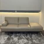 „Black Label“-Sofa Beige von Willi Schilliger – Occasion Sofa kaufen bei SofaLab