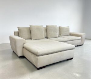 Beiges Corner Sofa With bed function and storage space