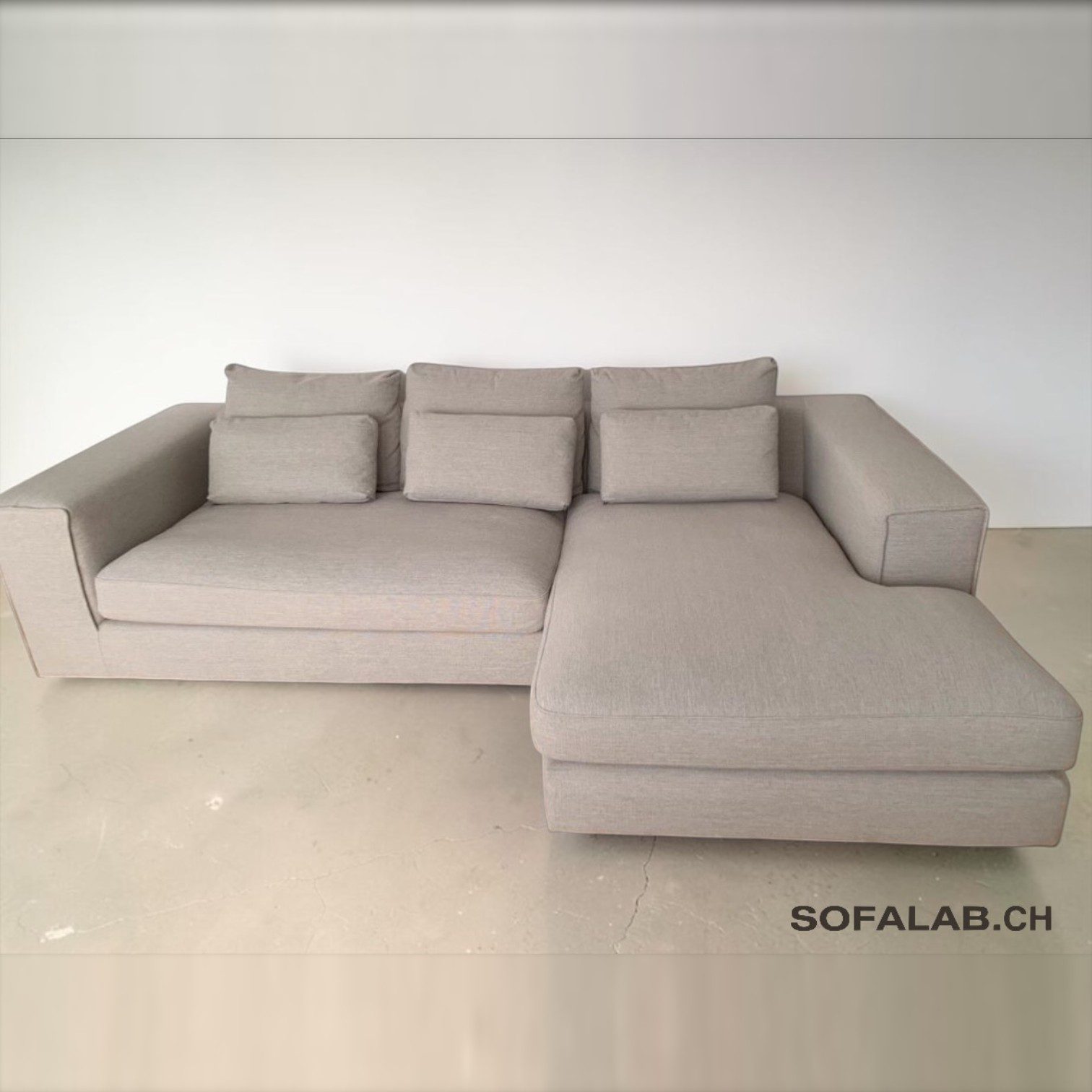 Pfister Ecksofa Beige Gratis Lieferung (square) Pfister Ecksofa Beige Gratis Lieferung – Occasion Sofa kaufen bei SofaLab