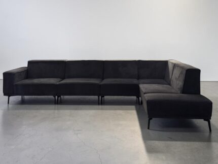 Modern Corner Sofa dark grey with chaise longue – Occasion sofa for sale at SofaLab