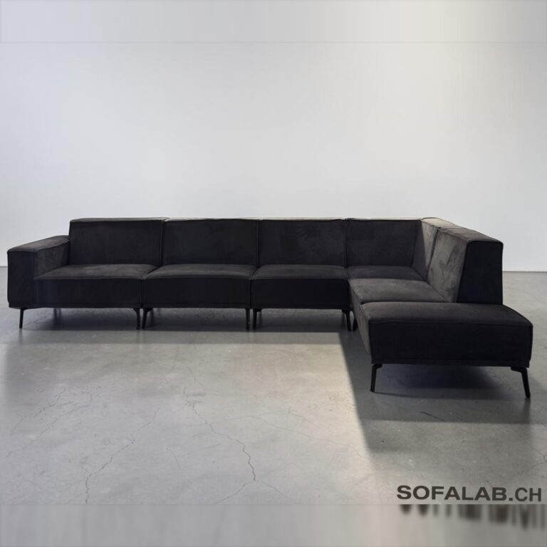 Modern Corner Sofa dark grey with chaise longue – Occasion sofa for sale at SofaLab