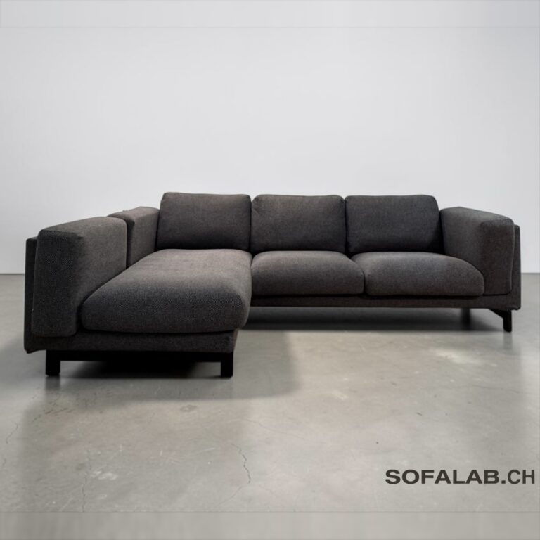 Cozy corner sofa with removable pillows – buy Occasion sofa at SofaLab