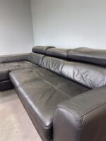 Ecksofa aus schwarzem Echtleder mit verstellbaren Kissen - Image 9