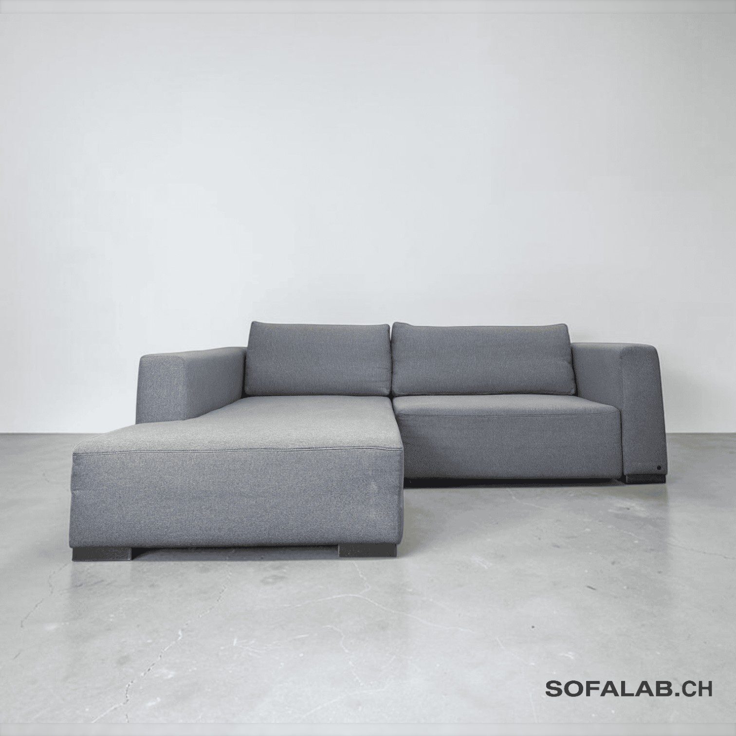 Heaven Tom Tailor Ecksofa Hellgrau mit Bettfunktion (square) Heaven Tom Tailor Ecksofa in Hellgrau mit Bettfunktion – Occasion Sofa kaufen bei SofaLab