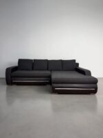 Schwarzes Ecksofa mit Schlaffunktion und Stauraum – Bild 5