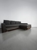 Schwarzes Ecksofa mit Schlaffunktion und Stauraum – Bild 8