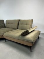 Corner Sofa Of olive-green velvet with adjustable backrests – Picture 5