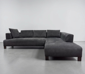 Natuzzi-Corner Sofa made of dark blue Alcantara leather – buy Occasion sofa at SofaLab