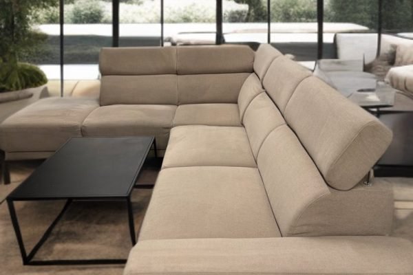 B6E2B957-FD9F-4DF1-8564-C5582F30E928 B6E2B957-FD9F-4DF1-8564-C5582F30E928